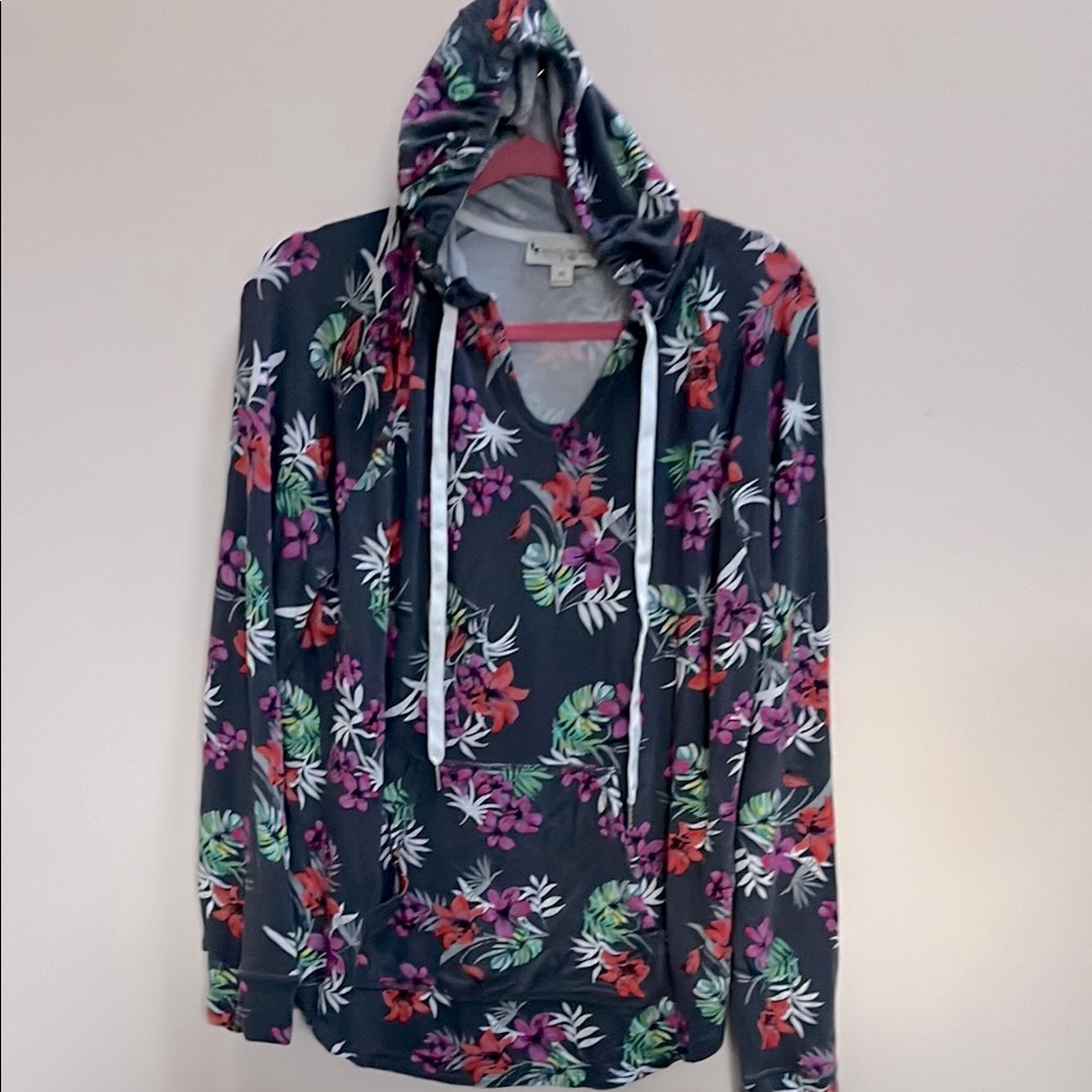 Women’s UGG Koolaburra by UGG Shirt Top Size M
